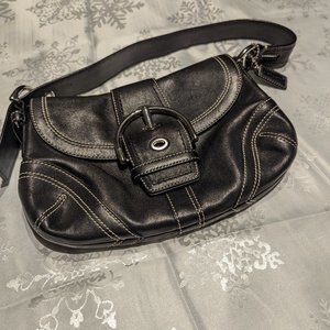Authentic Coach Black Leather Purse G06D - 10316